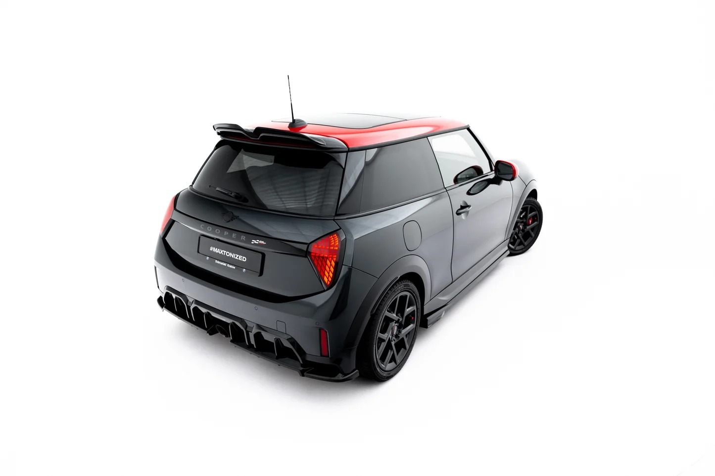 MC 4 66 JCW 3 D CAP1 G
