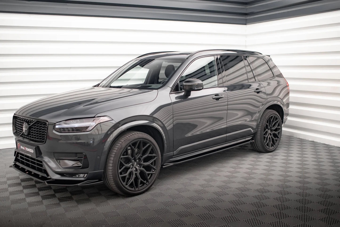 VO XC90 2 F RDESIGN SET